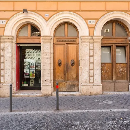 Monti Colosseum Apartment Rome Exterior photo